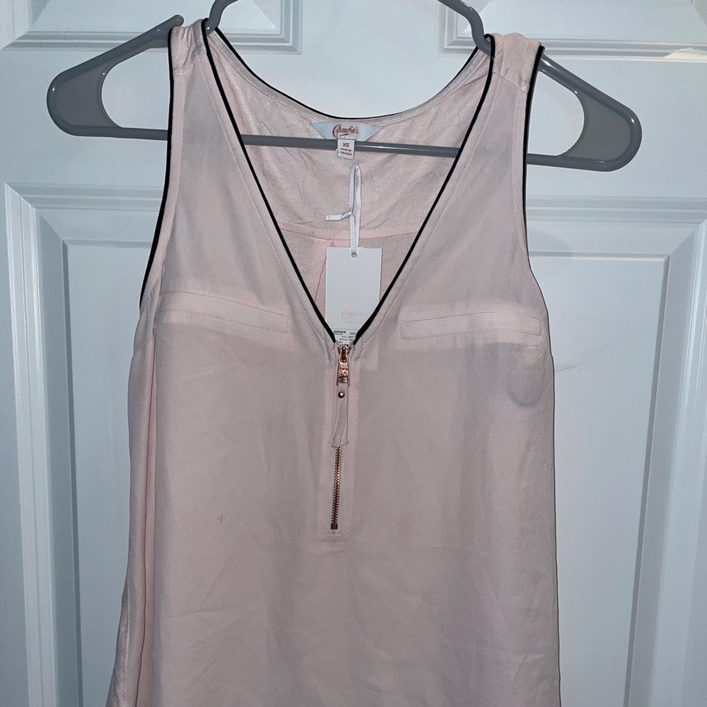 Candies sleeveless blouse top